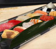 中　に　ぎ　り１２かん